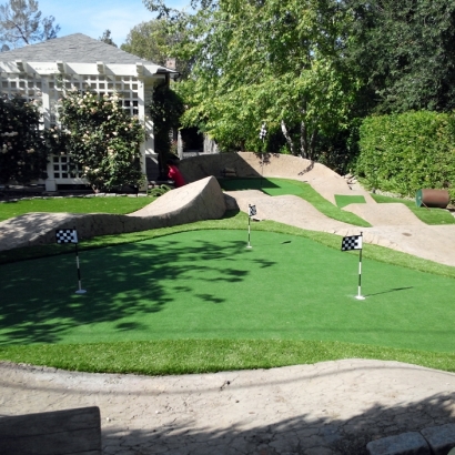 Golf Putting Greens Boulder City Nevada Fake Turf