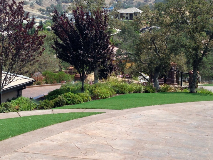 Fake Turf Blue Diamond Nevada Lawn